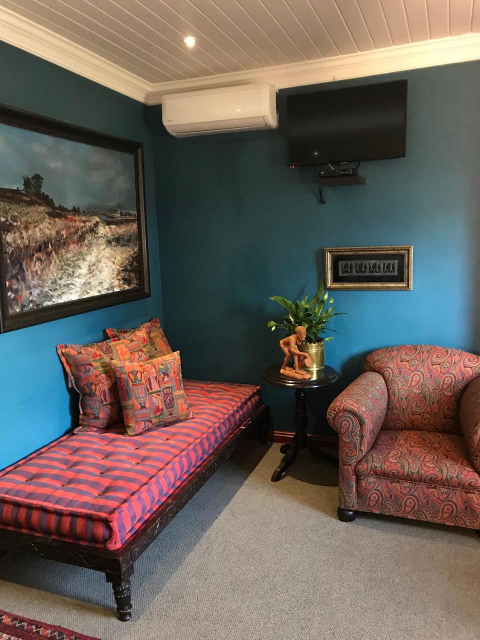 The Crown Guest House Bethlehem Exterior photo